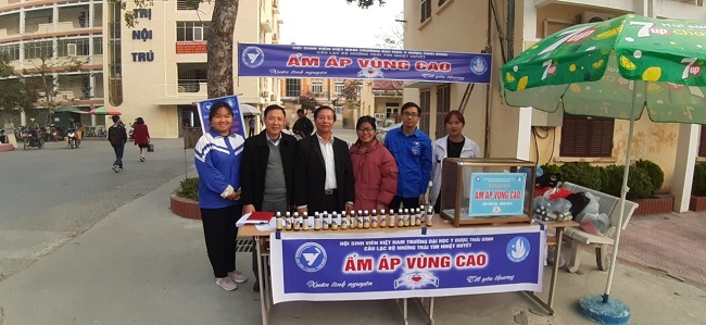 DẦU XOA AN THÁI ĐỒNG HÀNH CÙNG CHƯƠNG TRÌNH "ẤM ÁP VÙNG CAO"